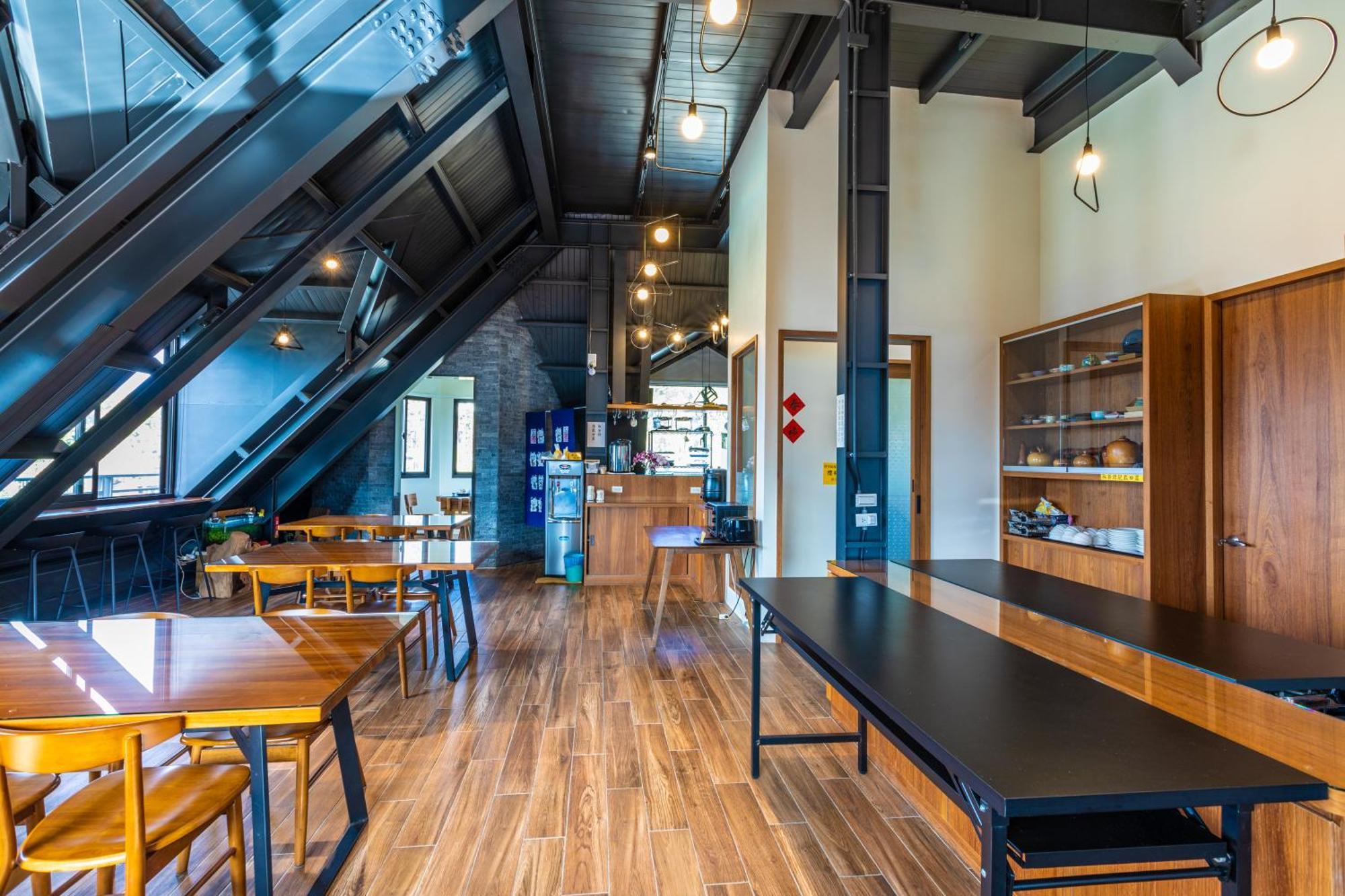 Gaodiyuan Tea B&B 高帝園茶業民宿 Meishan Exteriör bild